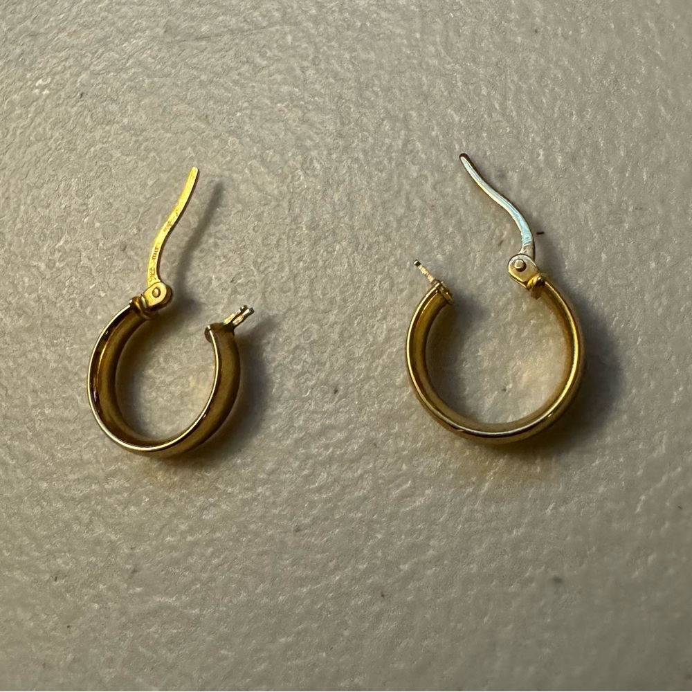 Roen NYC 18k solid gold mini hoop earrings